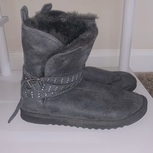 Furry gray boots from Aeropostale